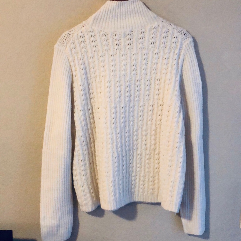 Chelsea28 Off White Sweater - Picture 6 of 6